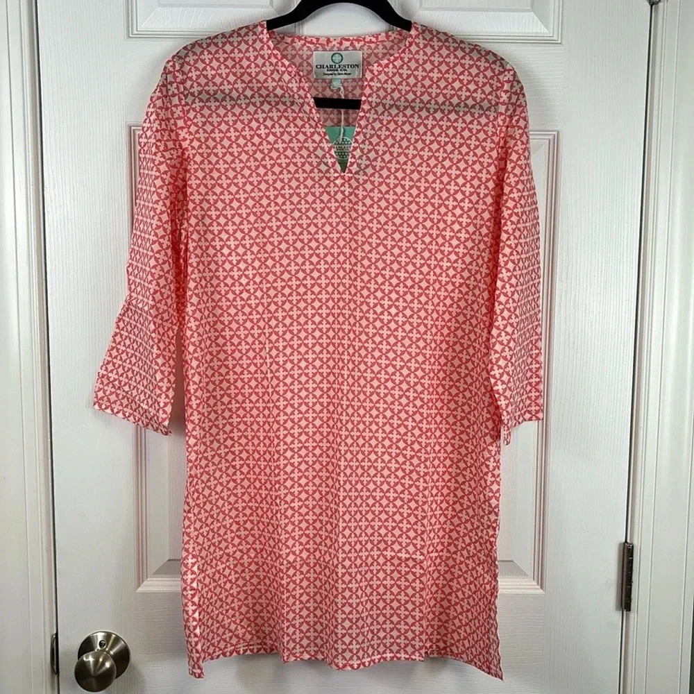 NWT Charleston Shoe Co. orange and white tunic top sz med